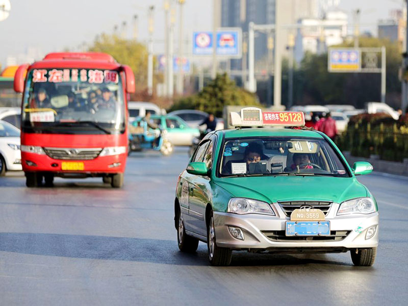 如何預(yù)約出租車？提前預(yù)約超方便！